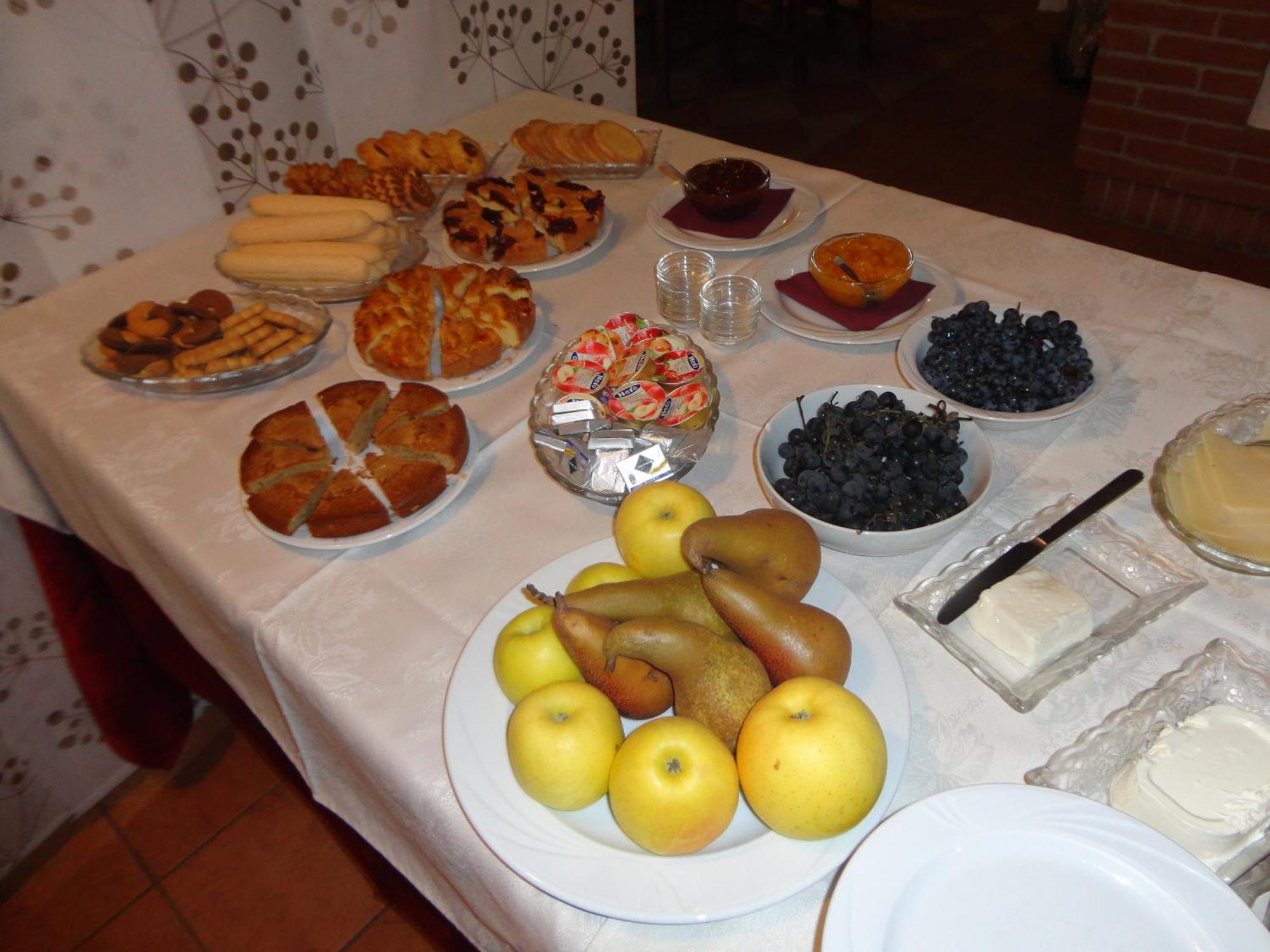 Da Fabiana Bed & Breakfast Bossolasco Exterior photo