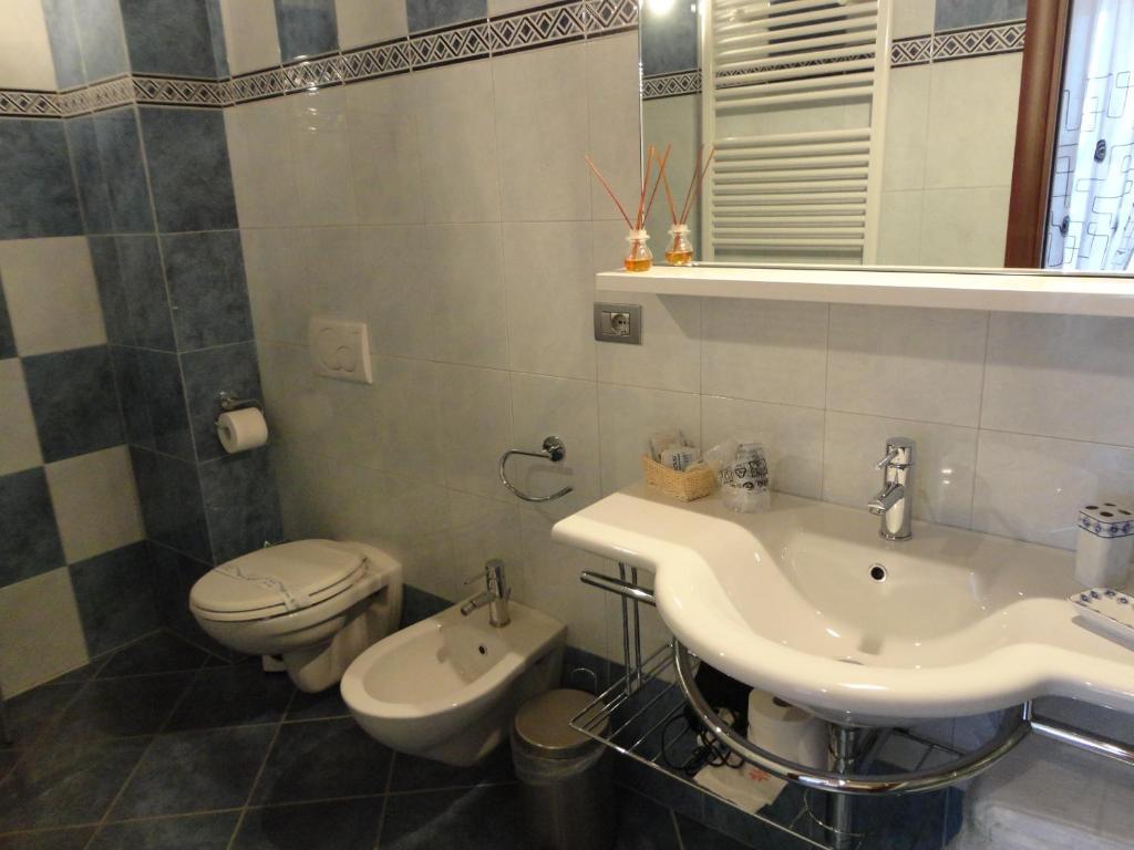 Da Fabiana Bed & Breakfast Bossolasco Room photo